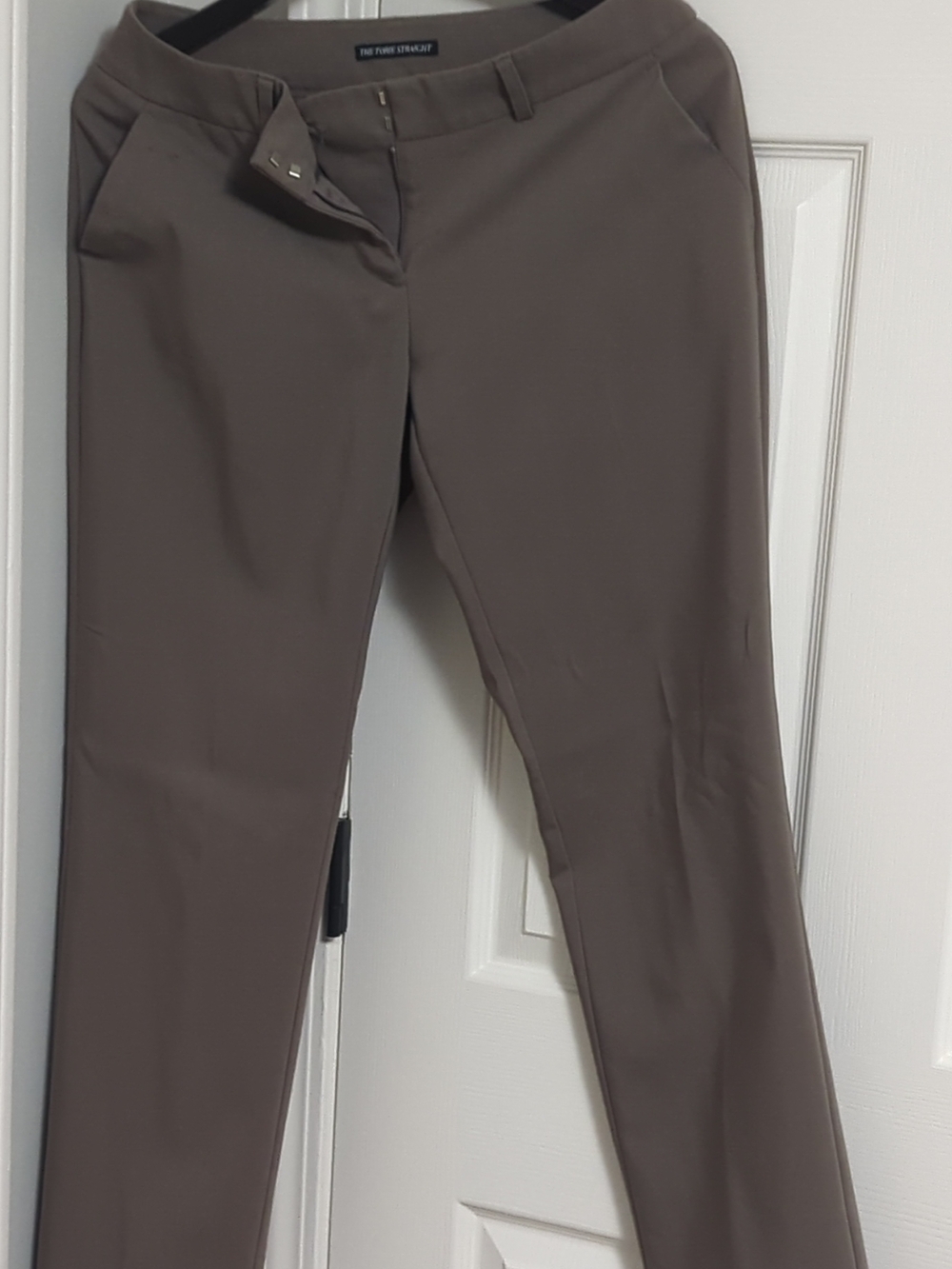 Tailored Straight-Leg Pants in Taupe